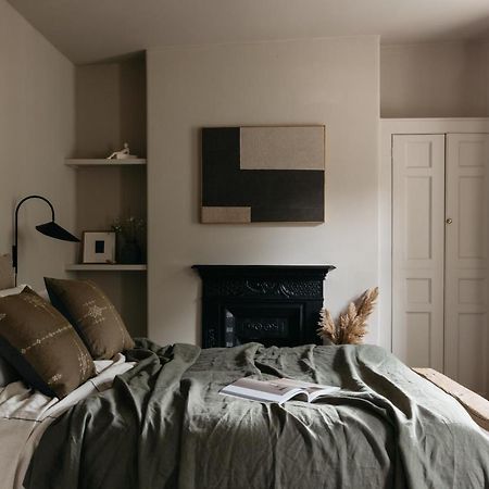 The Curator'S Apartment - Spacious 2 Bedrooms Bath Exterior foto